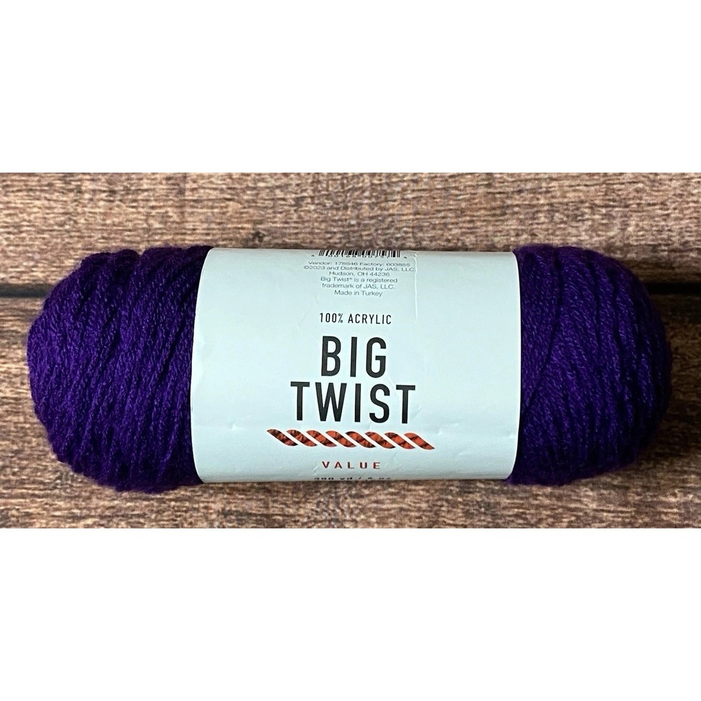 Big Twist Value Grape Acrylic Yarn Lot# 645544  6 oz/380 yards Weight 4 Medium
